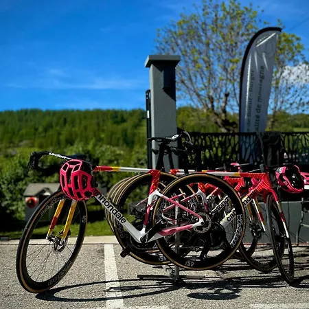 Genepi Hotel